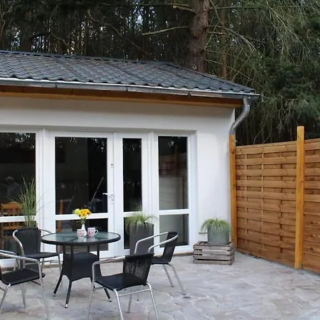 Haus Wilma Gruene Idylle Im Wald Direkt Am See Wendisch Rietz Exterior photo